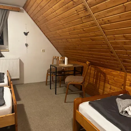 Rodinný Míša 3*